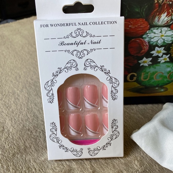 Nails 24pcs - Picture 3 of 5